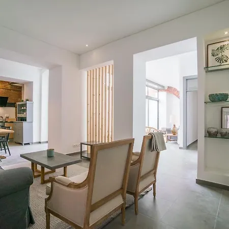 Alfama Luxury Lofts Apartahotel